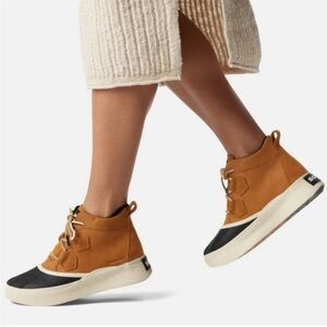 SOREL Out N About Classic Waterproof Duck Boot